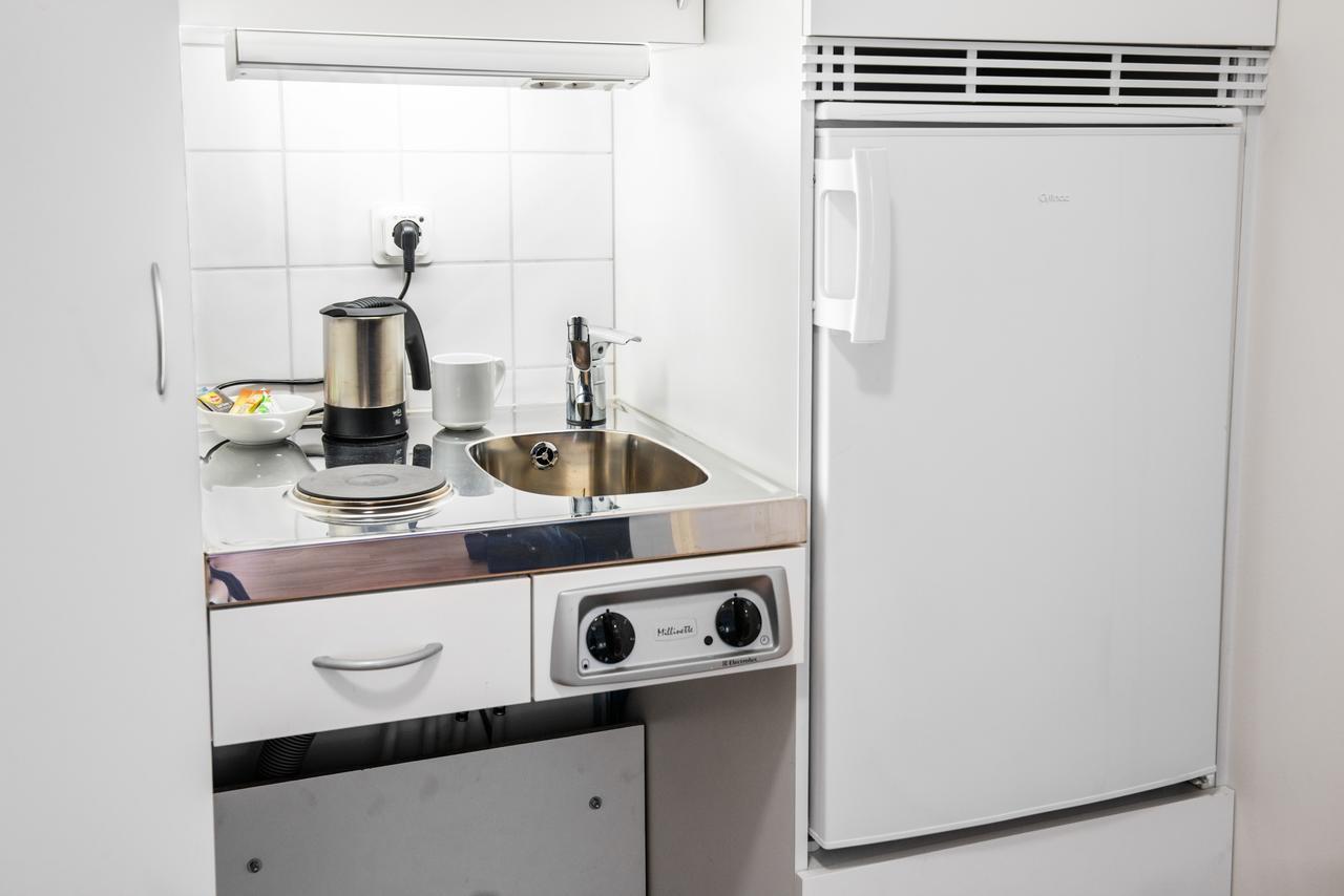 Attendo Park Hotell Худинге Екстериор снимка