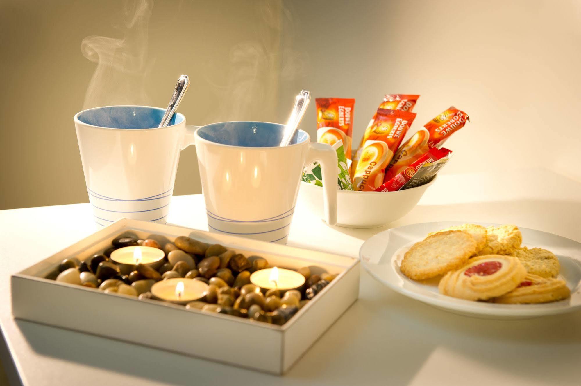 Attendo Park Hotell Худинге Екстериор снимка